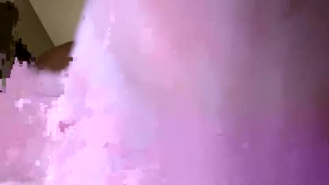 Snapshot of mariah_travis chatting on 26, 5, 2026 mariah_travis online show from 26, 5, 2026