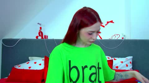 Snapshot of mariamenson chatting on 5, 5, 2026 MariaMenson online show from 5, 5, 2026