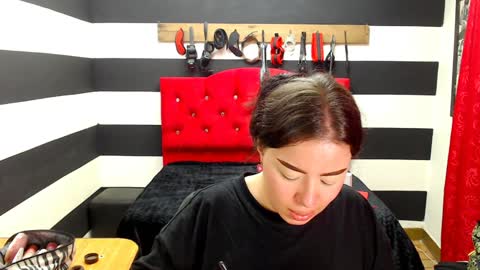 Marian online show from 9, 12, 2024