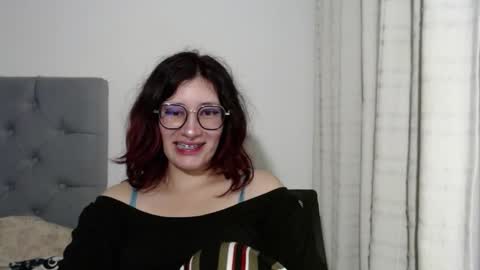 Snapshot of mariana124_ chatting on 4, 1, 2025 Mariana online show from 4, 1, 2025