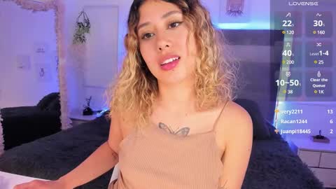 Snapshot of mariana_es chatting on 29, 12, 2024 Mariana online show from 29, 12, 2024