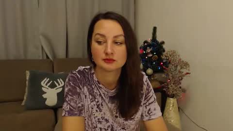 Snapshot of mariana_mur chatting on 19, 12, 2024 MarianaMur online show from 19, 12, 2024