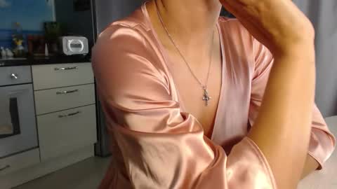 Snapshot of mariana_mur chatting on 17, 9, 2025 MarianaMur online show from 17, 9, 2025