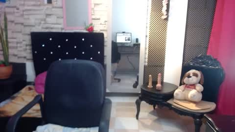 Snapshot of mariana_night chatting on 11, 9, 2025 mariana_night online show from 11, 9, 2025