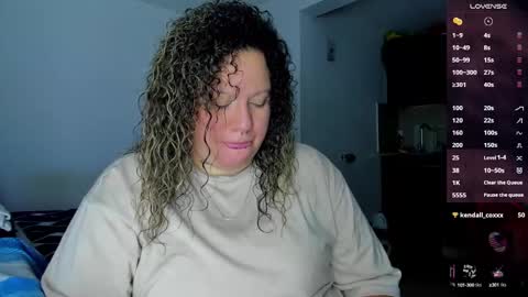 Snapshot of mariana_smittt chatting on 12, 1, 2025   Independent Model online show from 12, 1, 2025