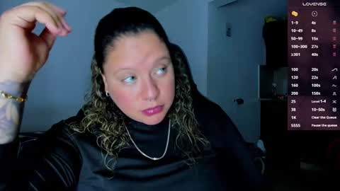 Snapshot of mariana_smittt chatting on 17, 1, 2025   Independent Model online show from 17, 1, 2025