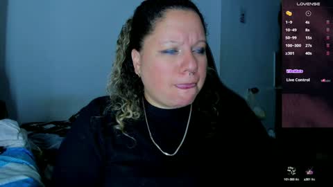 Snapshot of mariana_smittt chatting on 22, 1, 2025   Independent Model online show from 22, 1, 2025