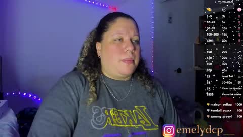 Snapshot of mariana_smittt chatting on 22, 10, 2025   Independent Model online show from 22, 10, 2025
