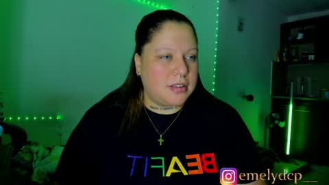 Snapshot of mariana_spellman chatting on 15, 6, 2026 Emely online show from 15, 6, 2026