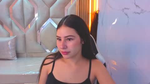 Mariana  online show from 11, 9, 2025