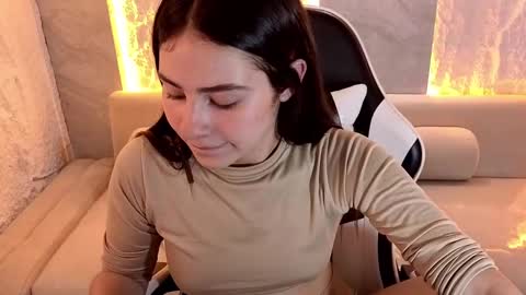 Mariana  online show from 24, 9, 2025