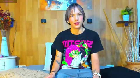 Snapshot of marianaa90 chatting on 9, 5, 2026 Mariana Angel online show from 9, 5, 2026