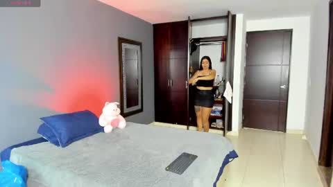 Snapshot of marianaandvalen chatting on 22, 7, 2026 MARIANA Y VALENTINA online show from 22, 7, 2026