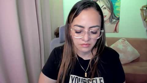 Mariana Lopez online show from 23, 11, 2025