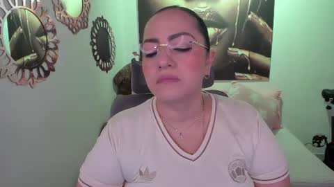 Snapshot of marianalopez81 chatting on 23, 6, 2026 Mariana Lopez online show from 23, 6, 2026
