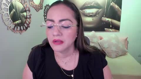 Snapshot of marianalopez81 chatting on 16, 7, 2026 Mariana Lopez online show from 16, 7, 2026
