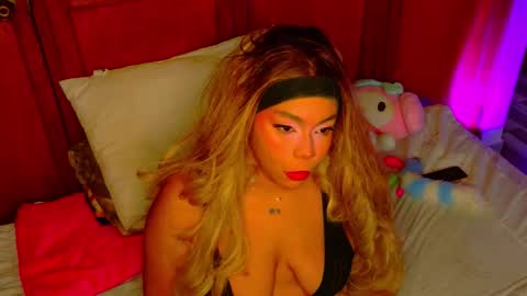 Mariana Prada online show from 29, 11, 2025