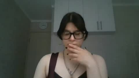 Snapshot of marianmollberg chatting on 2, 7, 2026 Marian online show from 2, 7, 2026