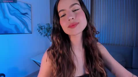 Marianne  online show from 5, 10, 2025