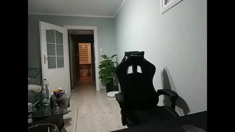 maribor5879 online show from 5, 2, 2025