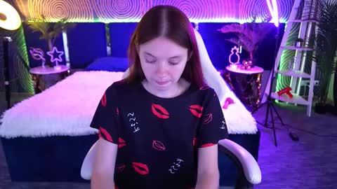 Snapshot of marich_ka chatting on 10, 9, 2025 MaRich Ka online show from 10, 9, 2025
