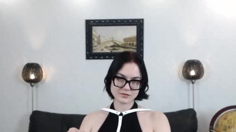 Marie Fitch online show from 2, 12, 2025