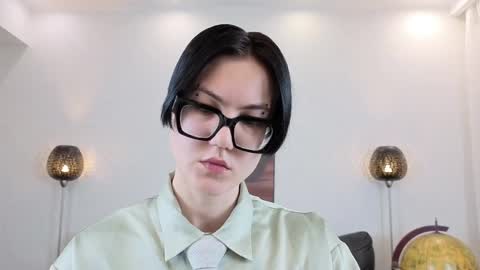 Marie Fitch online show from 29, 3, 2026