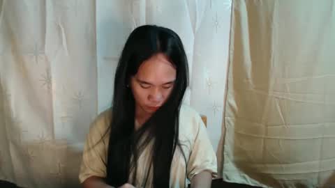 Snapshot of marie_lopez chatting on 11, 3, 2025 yourdreamgirl MARIE online show from 11, 3, 2025