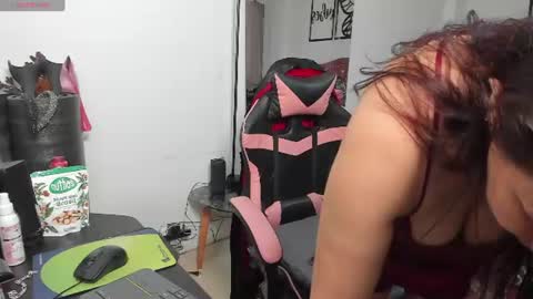 Snapshot of marie_mature chatting on 29, 6, 2026 marie online show from 29, 6, 2026