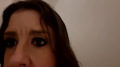 Snapshot of mariecastle517 chatting on 6, 4, 2026 mariecastle517 online show from 6, 4, 2026