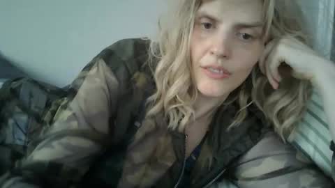 Snapshot of mariejojo chatting on 30, 5, 2026 Mariejojo online show from 30, 5, 2026
