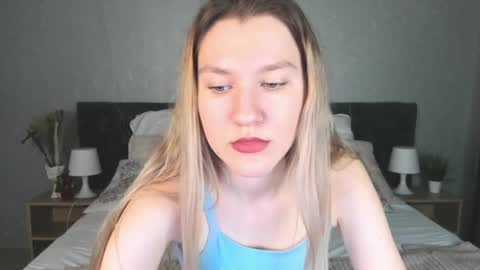 mariel_brown online show from 5, 1, 2025