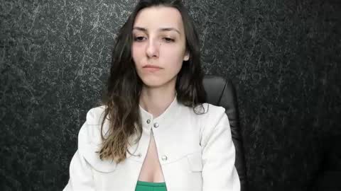 marielleanker online show from 14, 10, 2025