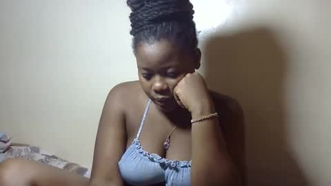 Snapshot of marielove51 chatting on 26, 5, 2026 Marie online show from 26, 5, 2026