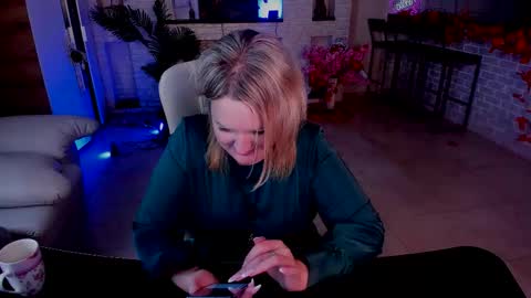 mariemlui online show from 4, 11, 2025