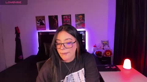 Mariana Hasper online show from 12, 2, 2026