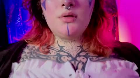 mariiana_velezz online show from 4, 5, 2026
