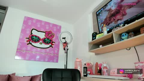 Mariana online show from 6, 12, 2024