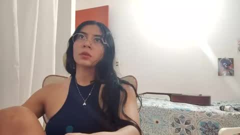 Snapshot of marilove409251 chatting on 11, 10, 2025 marilove409251 online show from 11, 10, 2025