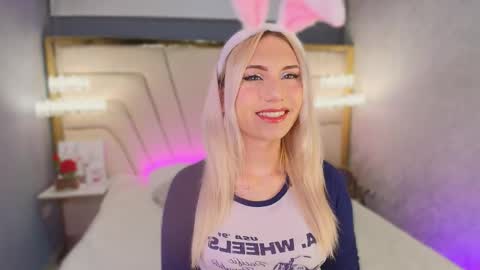 Mariluu  online show from 25, 5, 2026