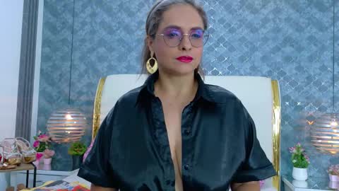 Marilyn Vega online show from 17, 3, 2026