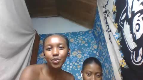 Snapshot of marinagold69 chatting on 22, 5, 2026 marinagold69 online show from 22, 5, 2026