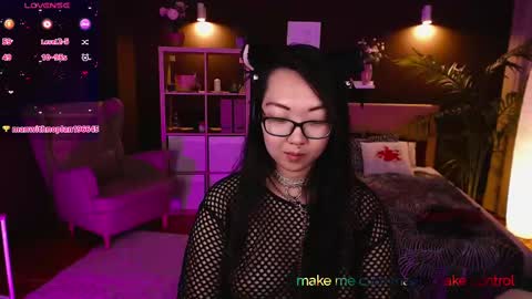 Marine  online show from 6, 3, 2025