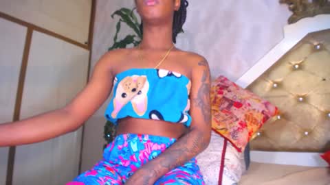 Nathaly online show from 4, 2, 2025