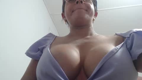 mariska_69 online show from 28, 2, 2026