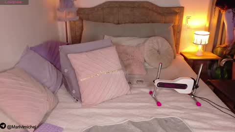 marivimichel_s online show from 12, 5, 2026