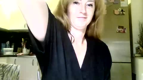 Snapshot of marizafouset chatting on 16, 6, 2026 MarizaFouset online show from 16, 6, 2026
