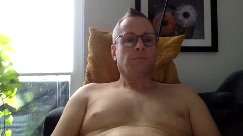 Snapshot of mark32571 chatting on 21, 10, 2025 Little Mark online show from 21, 10, 2025