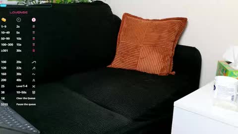 Mark online show from 12, 2, 2026