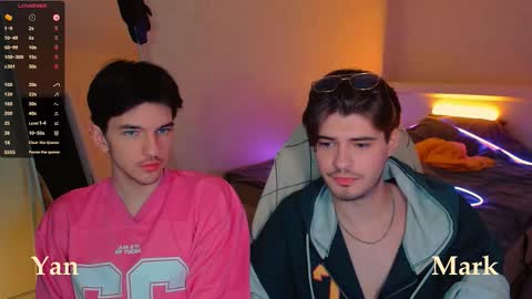 Mark online show from 17, 9, 2025